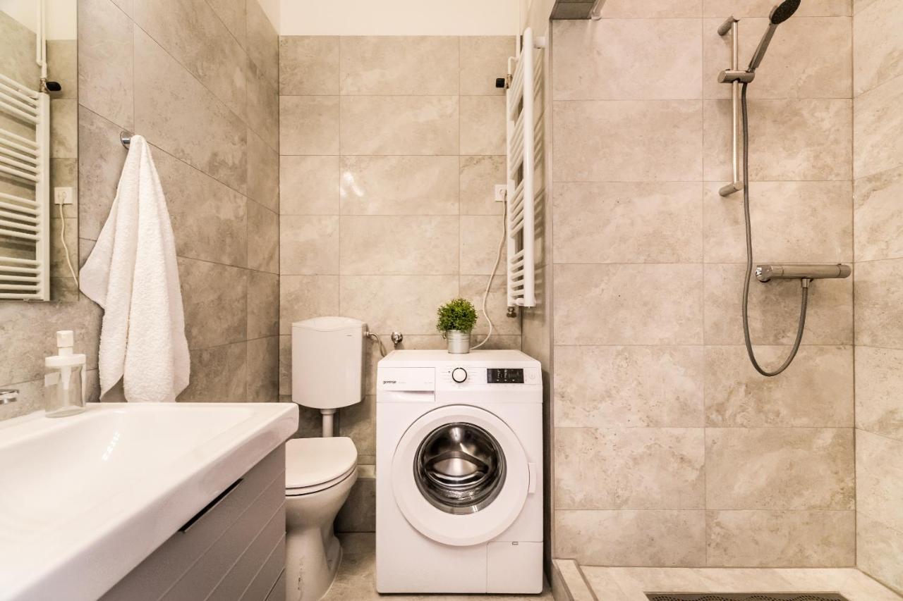 Corbie Downtown Apartment Budapest Exterior foto
